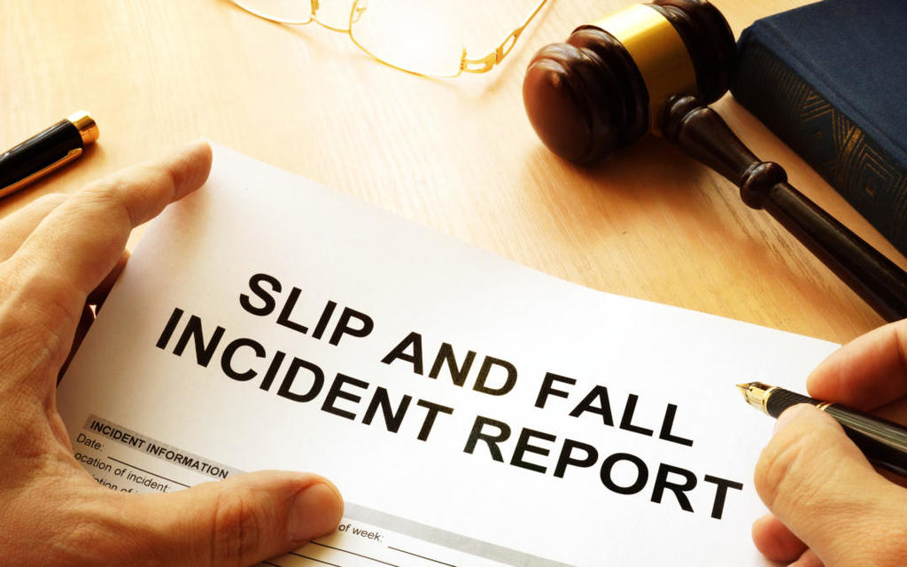 slip-and-fall-lawsuit-settlement-amounts-1080x675 how to win compensation after a fall down injury